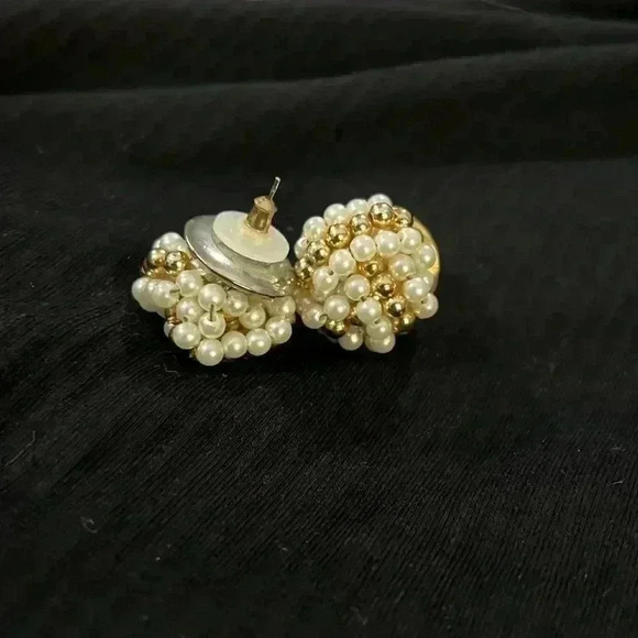 VINTAGE BEADED EARRINGS - Picture 2 of 3